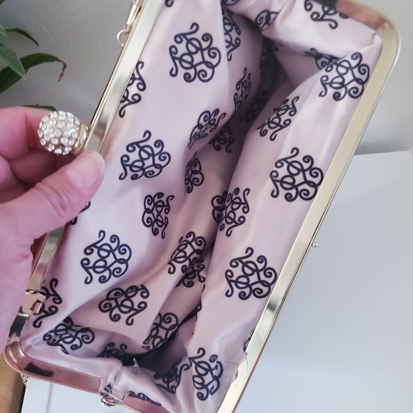 Jessica Simpson NWOT Clutch on Chain - Leopard Print O/S - Picture 9 of 14